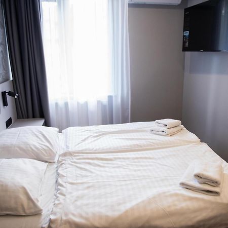 Hotel Paradiso Suchedniów Extérieur photo