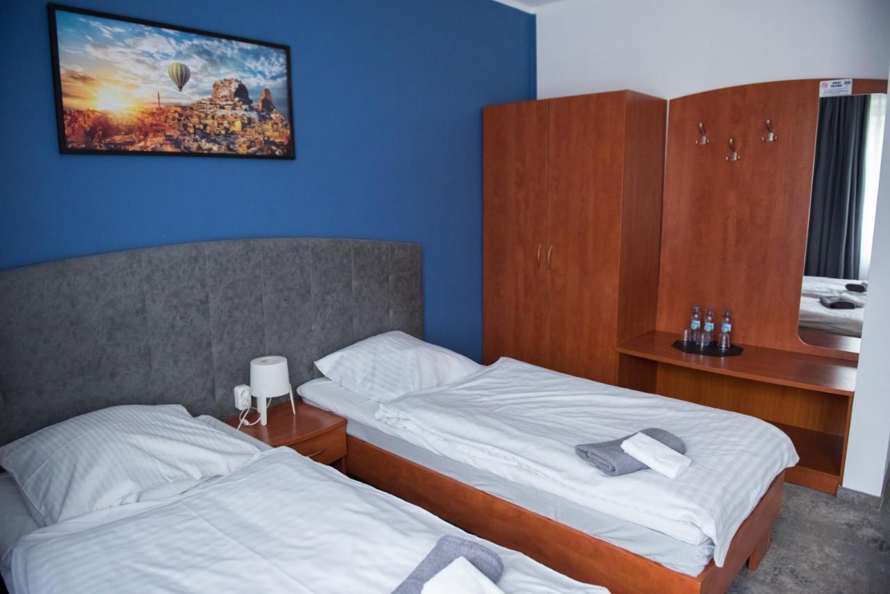 Hotel Paradiso Suchedniów Extérieur photo