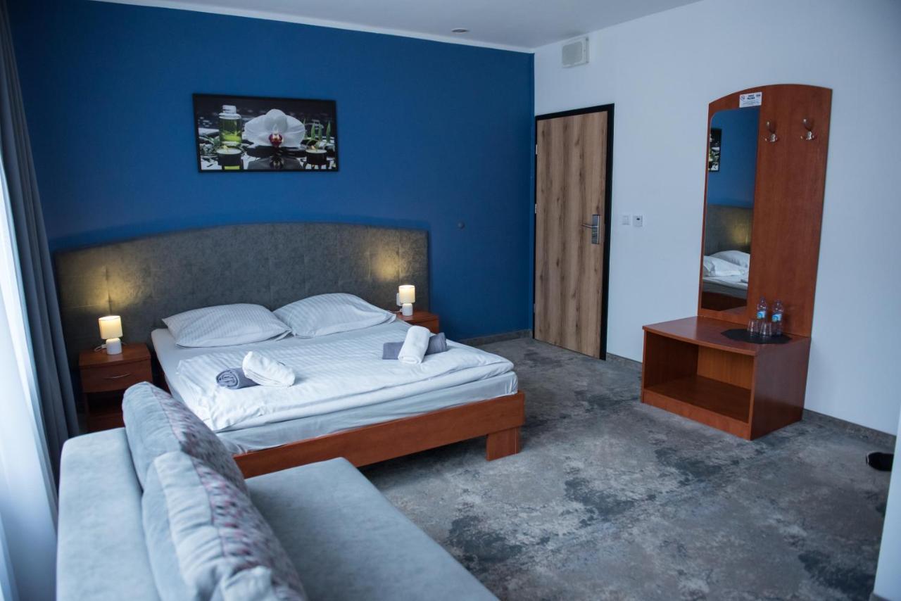 Hotel Paradiso Suchedniów Extérieur photo