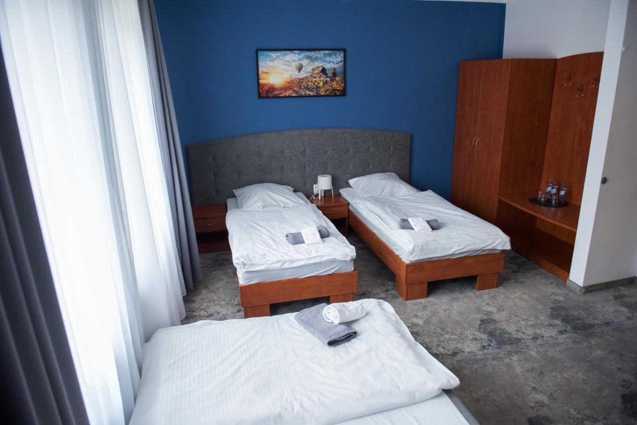 Hotel Paradiso Suchedniów Extérieur photo