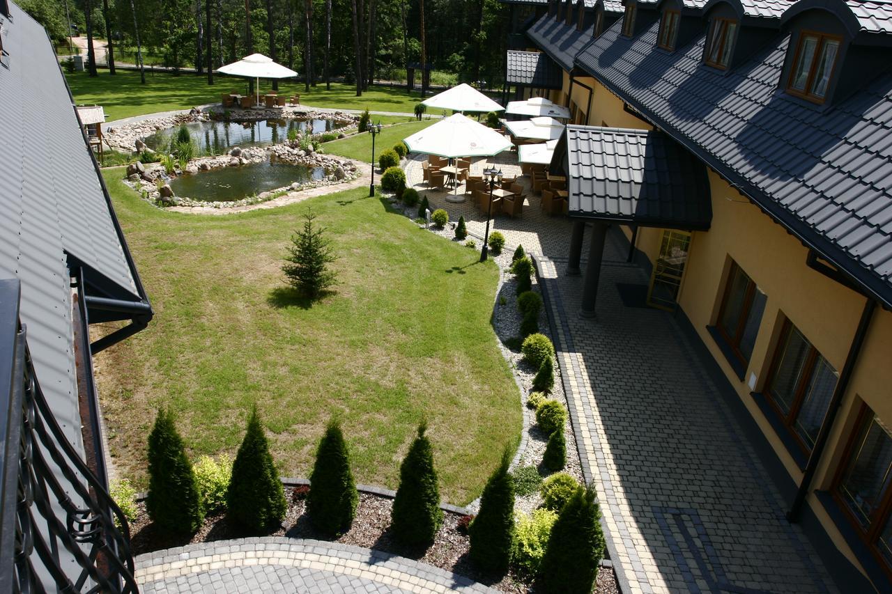 Hotel Paradiso Suchedniów Extérieur photo